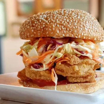 Imagen de Hamburguesa con Tofu y Cole Slaw