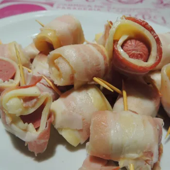 Imagen de Salchichitas con Panceta y Queso